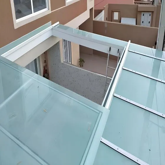 Cobertura Retrátil Policarbonato/Telha/Vidro - Toldos Sumaré